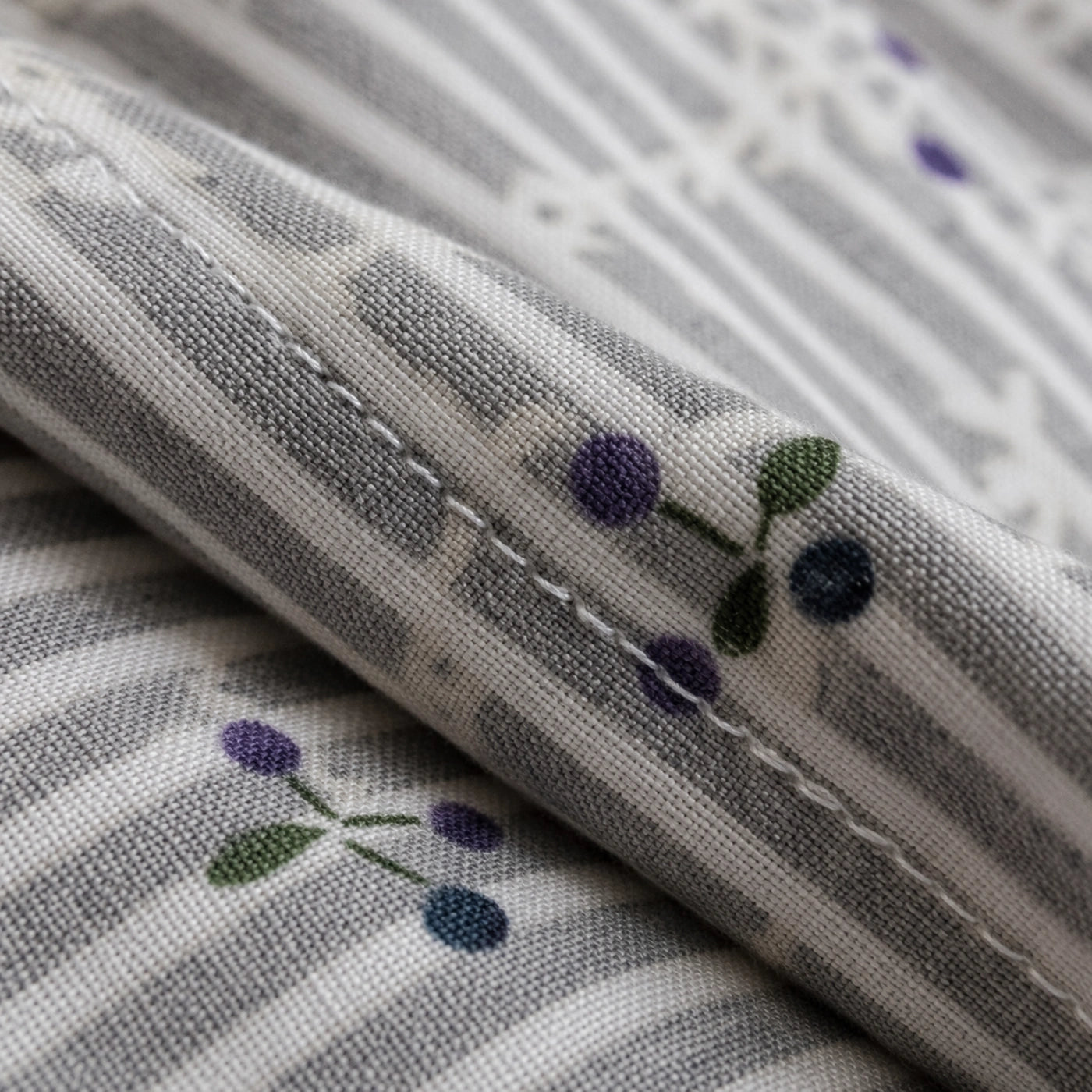 Mistline Grey Cotton Bedsheet Set