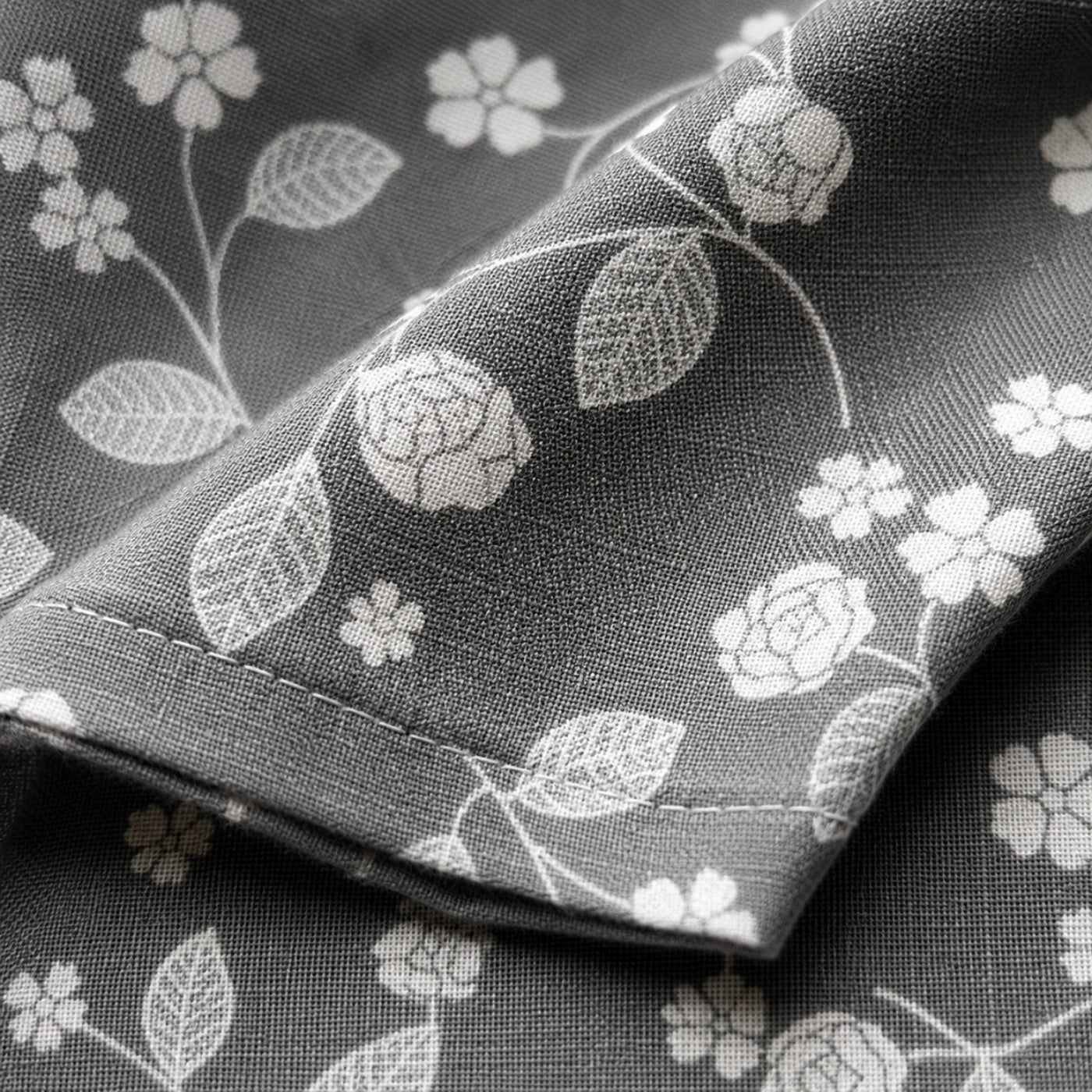 Dove Bloom Grey Cotton Bedsheet Set